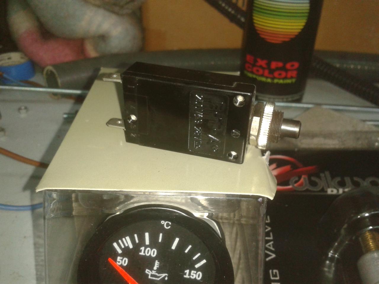 fusible bomba gasolina