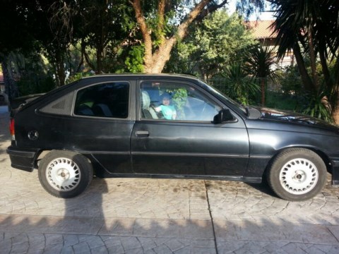 Nombre:  2-GSI 16v [640x480].JPG
Visitas: 3346
Tamao: 55.8 KB