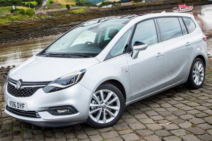 2017-vauxhall-zafira-tourer-0